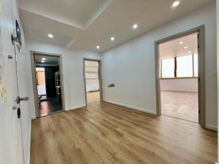 AFFITTO, UFFICIO - 120 m2, PIAZZA WILSON 1.100 € /Mese