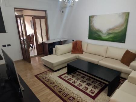 Affittasi appartamento 1+1 arredato a Selvia, vicino a Villa Gold.
