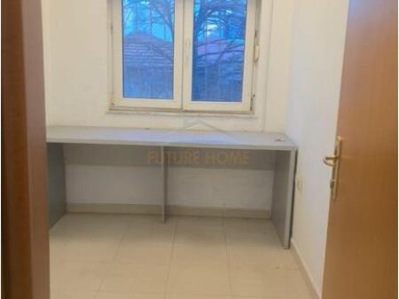 Business unit, for sale in Center, Tirana