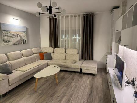  Apartment 2+1 for rent  Location: At the train station Price: 75000 Lekë