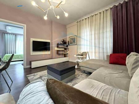 Appartamento 1+1, in affitto, Lago Secco, Tirana
