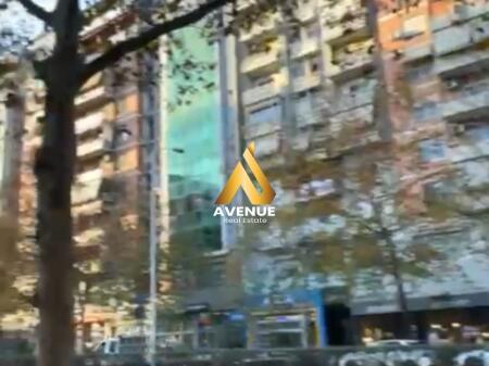 Locale Commerciale in Affitto – Via Kavaja