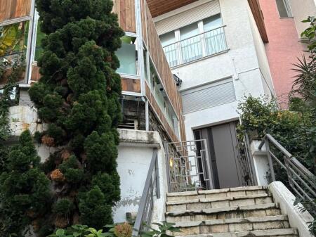 APPARTAMENTO IN AFFITTO 1+1 + POSTO AUTO – VICINO AL GIARDINO ZOOLOGICO & BOTANICO!