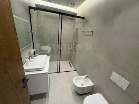 Luxurious apartment 3+1+4+2 Parking spaces for rent in the Secret Garden Residence