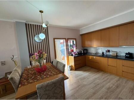 2+1 for rent -Rezidenca Charteu