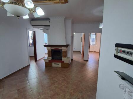OFFICE FOR RENT 142 M2 NEAR THE COURT (FORMER EXHIBITION) 1000 EURO