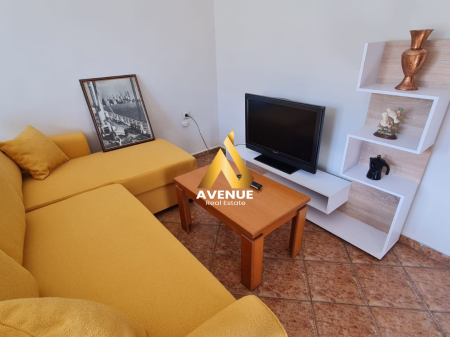 Appartamento 2+1 in Affitto, vicino a Via Elbasani, Tirana