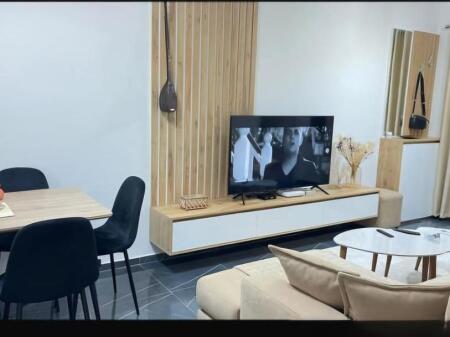 For rent 1+1 apartment at Mangalem Complex, Ali Demi. 450 € /Month