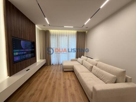 FOR RENT, LUXURY APARTMENT 2+1+2 WITH PARKING SPACE