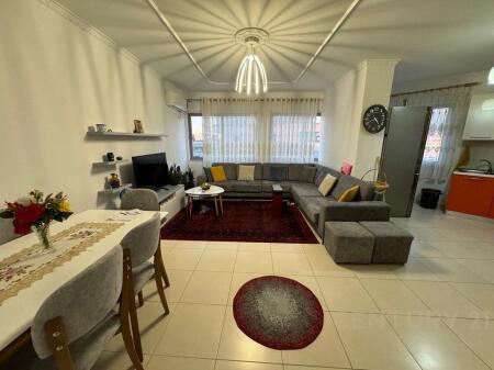 2+1+2 apartment for sale in Fresk!
