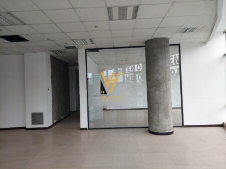 OFFICE FOR SALE 210 M2 ON KAVAJA STREET 650,000 EURO