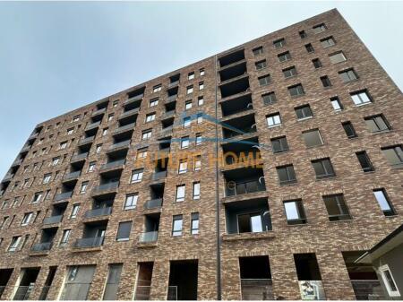 For sale, 3+1 Apartment, 5 Maji Street, Tirana.