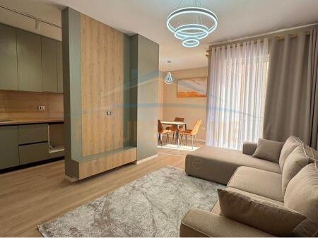 For sale, 2+1 Apartment Unaza e Re, Tirana