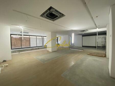 MAGAZZINI IN AFFITTO 105 M2 OSPEDALE AMERICANO 3 550 EURO