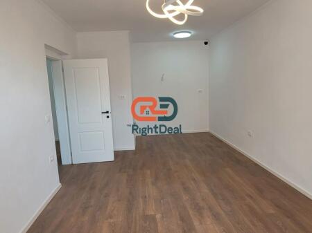 Near 21 Dhjetori, Apartment 1+1 Ideal For Investment And For Living For Sale !!