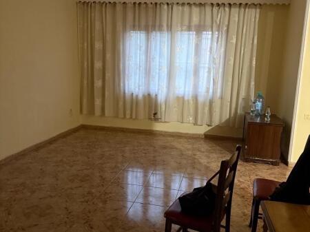 VILLA IN AFFITTO 1500 M2 ALLIAS 200.000 LEKE