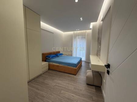 AFFITTASI – APPARTAMENTO 2+1 | ROSE GARDEN (CON POSTO AUTO)