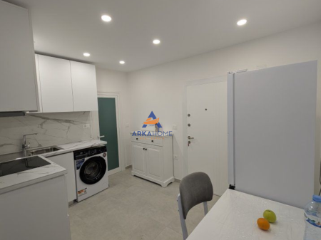 APPARTAMENTO IN AFFITTO 2+1 + BALCONE "RRUGA E DIBRËS" 650 EURO