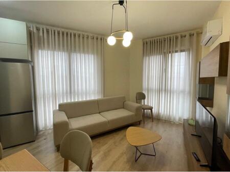 Appartamento in affitto 1+1 in Via Tefta Tashko