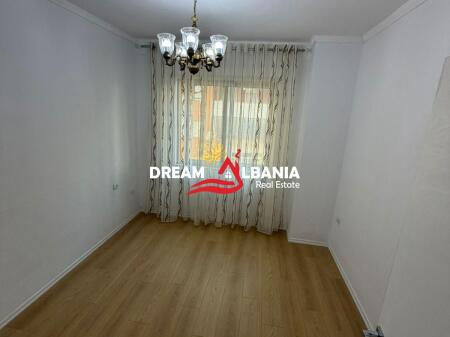 Appartamento 2+1 in vendita a Fresk, Via Thesarit, a Tirana (ID 41212143)