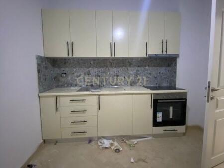 Apartment for rent in Golden Park