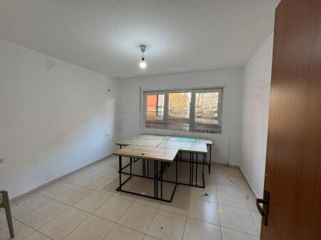 FOR RENT 1+1 OFFICE SPACE NEAR THE NEW MATERNITY !! 450 € /Month