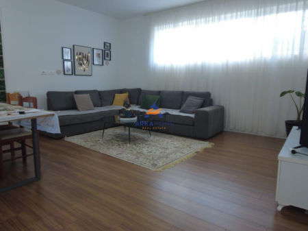 VENDESI VILLA ELITARIA MULTIFAMILIARE 360M2 "VILAT GJERMANE" 800.000 EURO