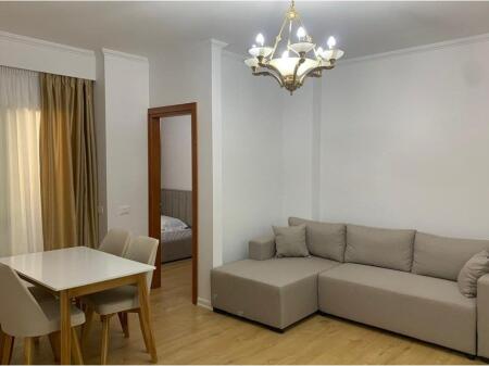 Apartment 2+1, Dry Lake