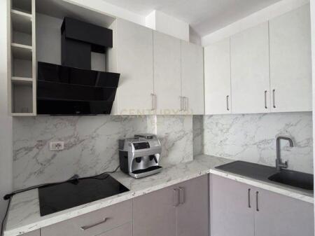 Apartament 2+1 Në Shitje në Plazh, Durrës vetem 50 prane Detit !! 135,000 € Sip. Totale  110m2