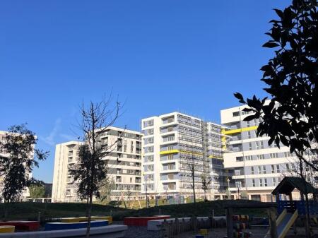 VENDESI APPARTAMENTO 2+1, UNIVERS CITY