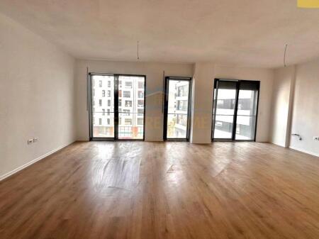 In vendita, Appartamento 2+1+2, Parallel Living, Don Bosko