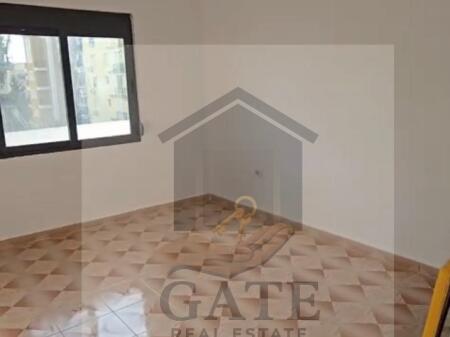  Shitet apartament 2+1+2 tualete ,Golem