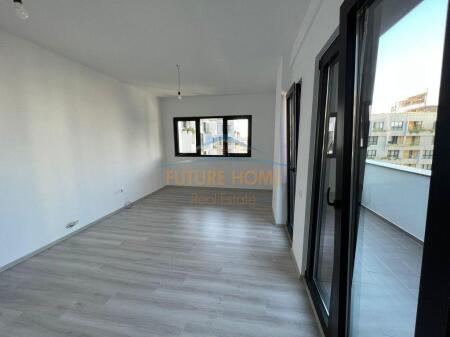 Spazio per ufficio, Complesso Square 21