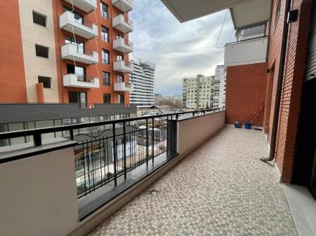 Affittasi appartamento 1+1 + balcone – presso il Complesso Delijorgji!!