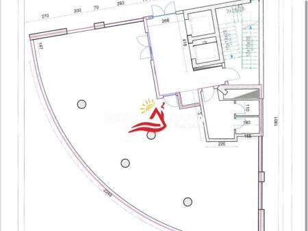 Locale in affitto in via Kavaja, Tirana (42611399)