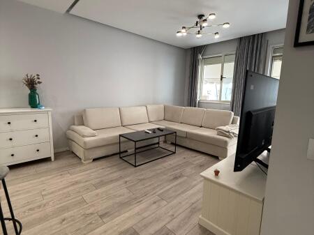 FOR RENT 1+1 APARTMENT DRY LAKE