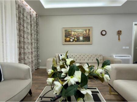 For sale 2+1 apartment in the Xhamllik area!