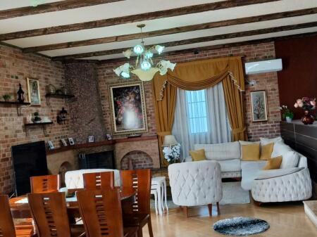   IN VENDITA: VILLA PREMIUM 4 PIANI + CASA 1 PIANO (707m2) – SHKOZE TIRANA, ALBANIA 