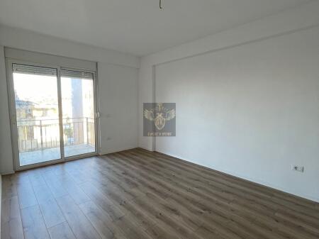  SHITET APARTAMENT 1+1 - PLAZH ILIRIA