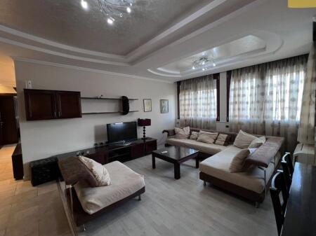 Qera, Apartament 3+1, Bllok, Tiranë