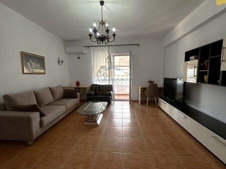 Affitto, Appartamento 1+1, Via Karl Gega, Tirana