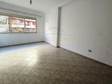 For sale, Apartment 1+1, Fresk, Tirana.