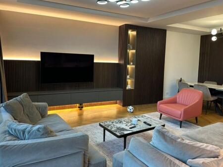 Shitet Apartament 2+1+2, Lake View Residence, Tiranë..!!!