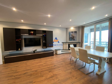 JEPET ME QERA APARTAMENT 2+1+3 BALLKONE "TE ISH-EKSPOZITA" 100000 LEKE