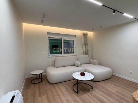 Appartamento 2+1 in affitto in Via Kavaja, Tirana - 850.00€ | 80.4 m²