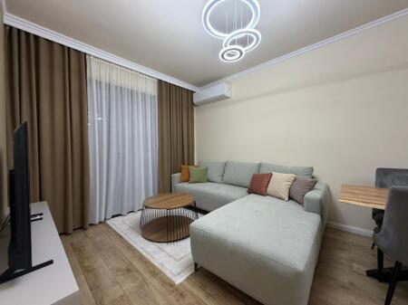 Apartament 1+1 per qira tek Montesori School tek Liqeni i Thate.