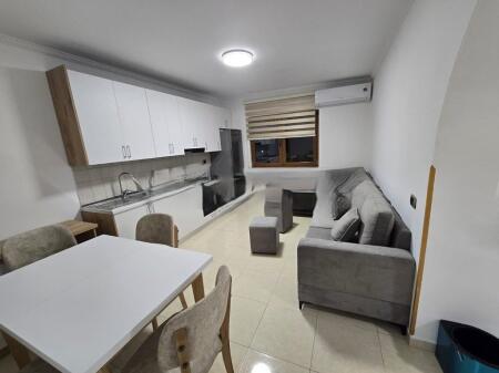 VICINO AL CENTRO, APPARTAMENTO 1+1 IN AFFITTO 600 € /Mese