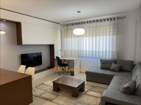  Jepet me qera apartament 1+1 – Qendra Concord, 5 Maj
