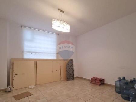 Ufficio - In Affitto - Via delle Barricate, Tirana!!! ID: 530571010-12