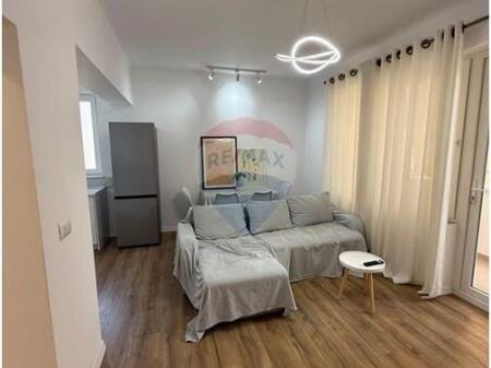 Apartament për /Qira Kat i 5-të, Pallat Ekzistues